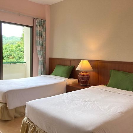 Cabbages & Condoms Khaoyai Resort Pak Chong Екстериор снимка