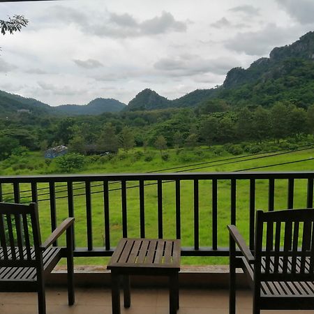 Cabbages & Condoms Khaoyai Resort Pak Chong Екстериор снимка