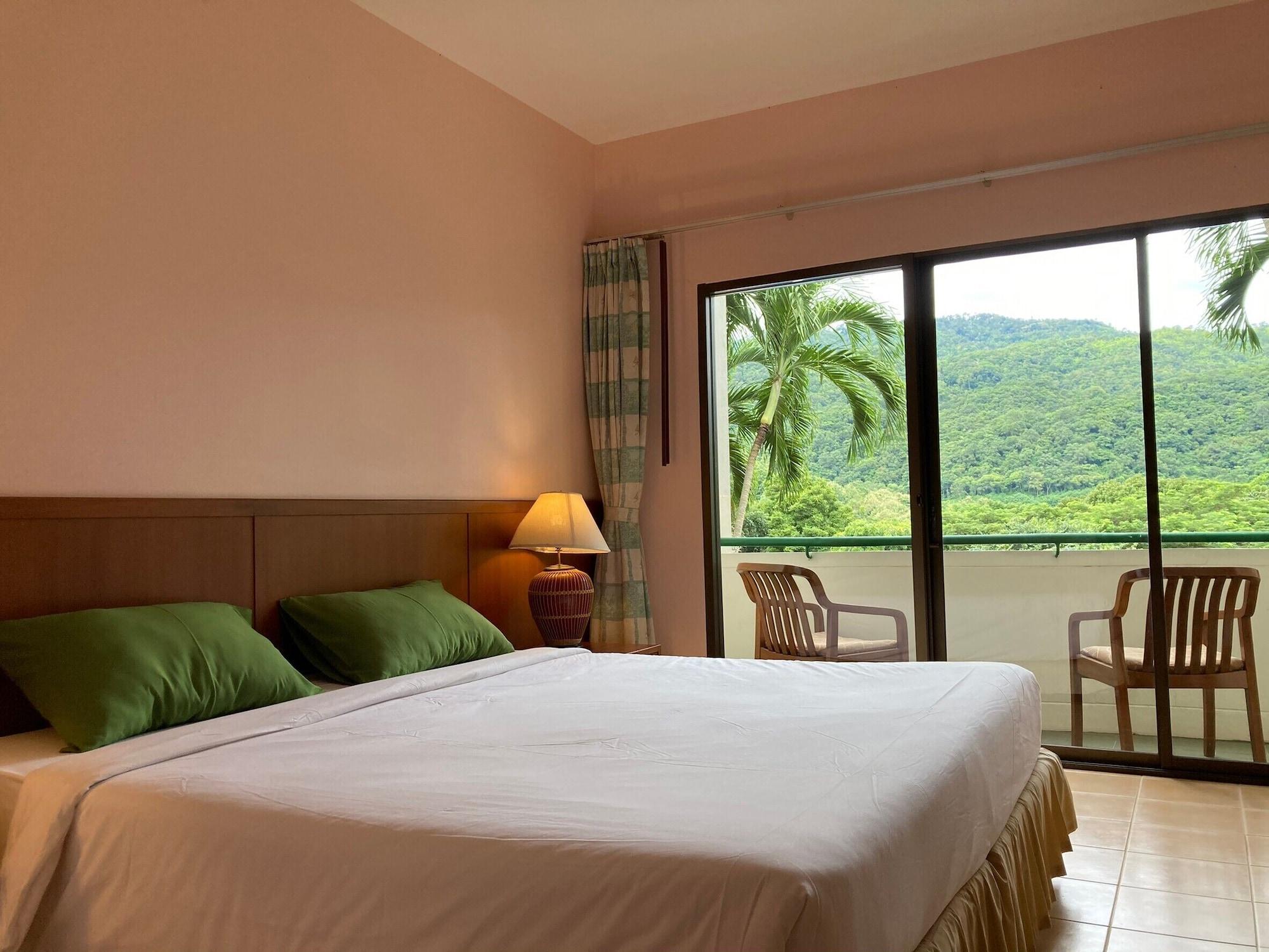 Cabbages & Condoms Khaoyai Resort Pak Chong Екстериор снимка