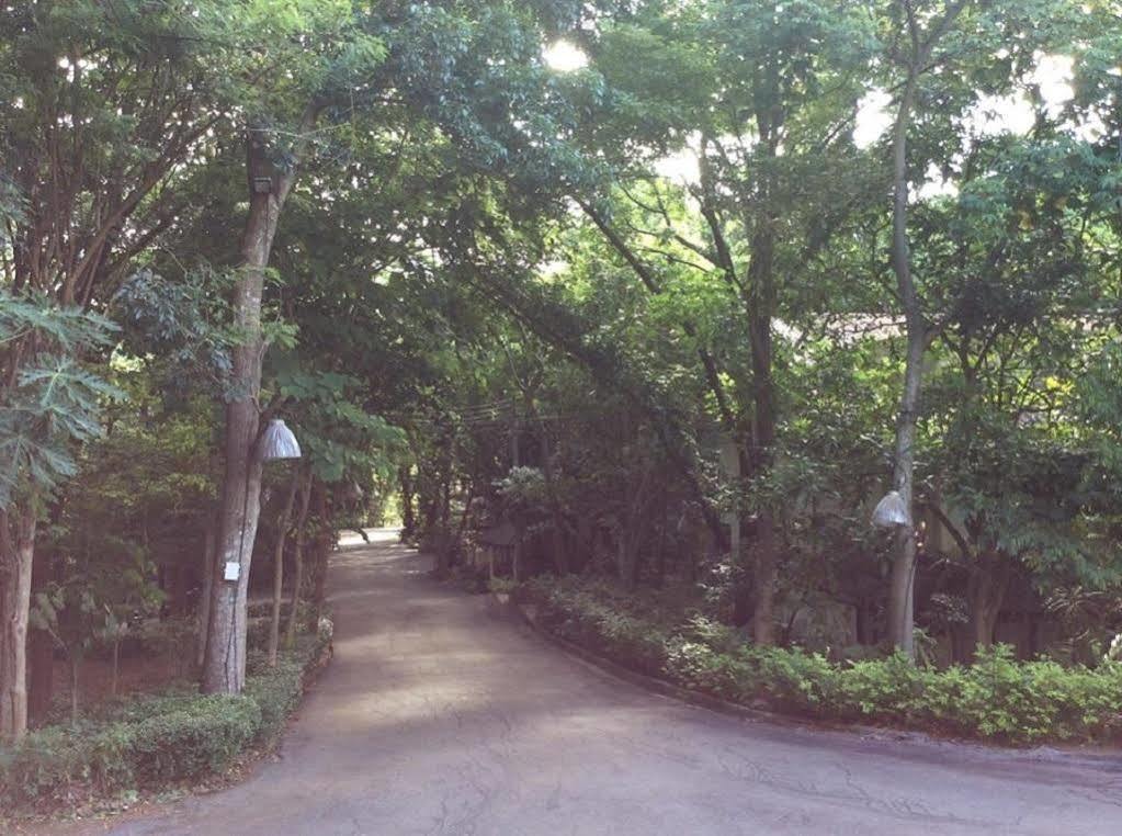 Cabbages & Condoms Khaoyai Resort Pak Chong Екстериор снимка