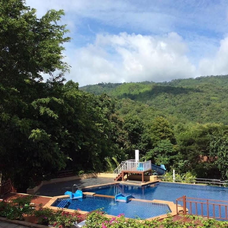Cabbages & Condoms Khaoyai Resort Pak Chong Екстериор снимка